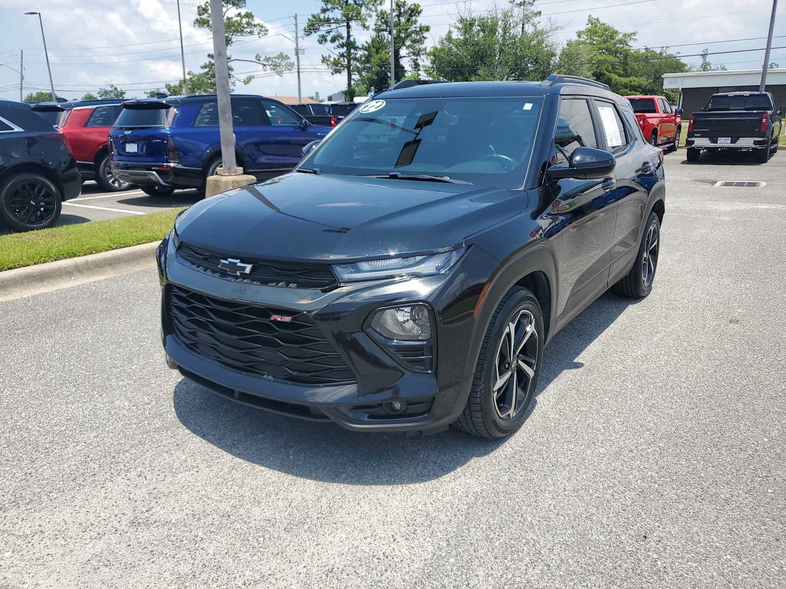 Used 2022 Chevrolet TrailBlazer RS w/ Sun and Liftgate Package