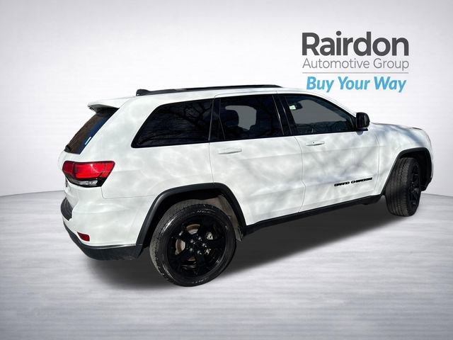 Used 2019 Jeep Grand Cherokee Laredo AWD/4WD image 7