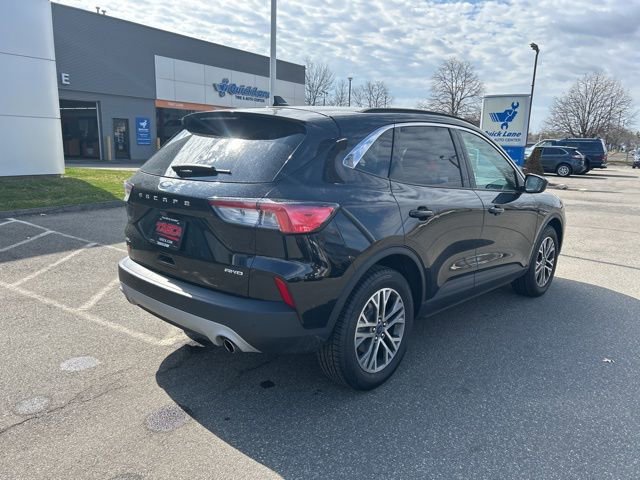 Used 2022 Ford Escape SEL image 7