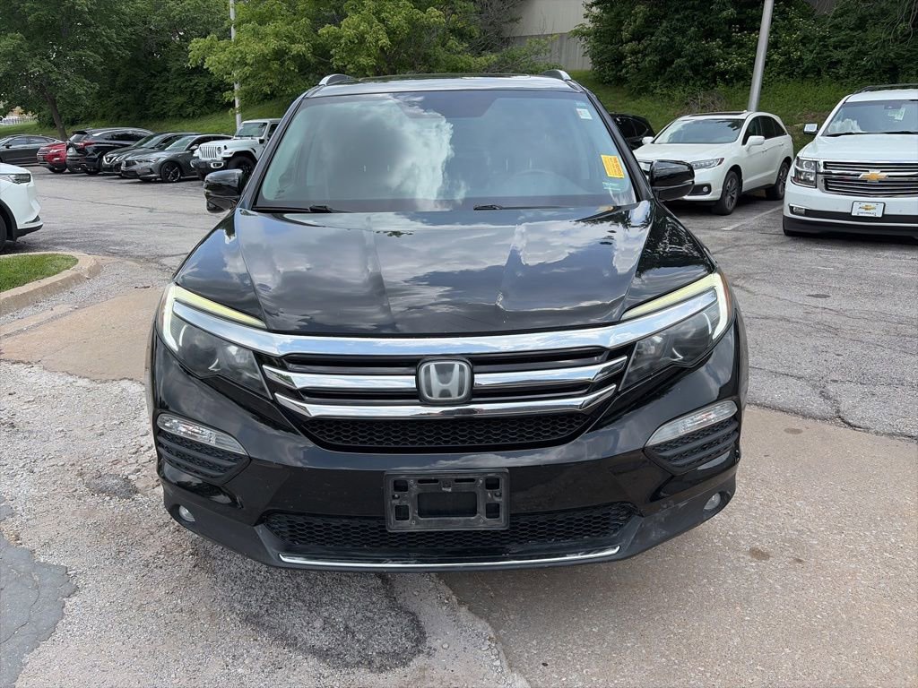 Used 2016 Honda Pilot Touring image 2