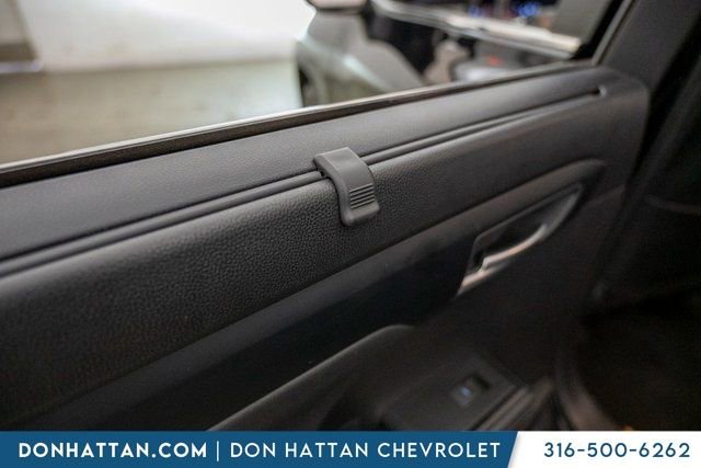 Used 2023 Toyota Highlander XLE image 29