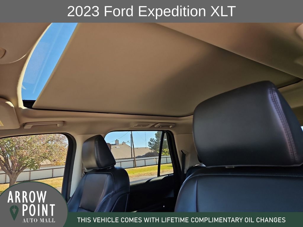 Used 2023 Ford Expedition XLT image 22