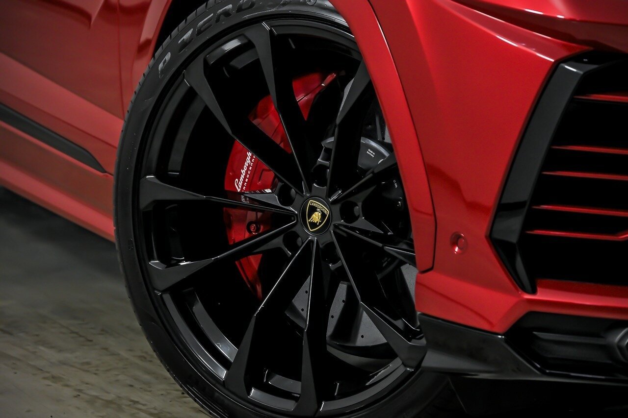 Used 2022 Lamborghini Urus AWD/4WD image 4