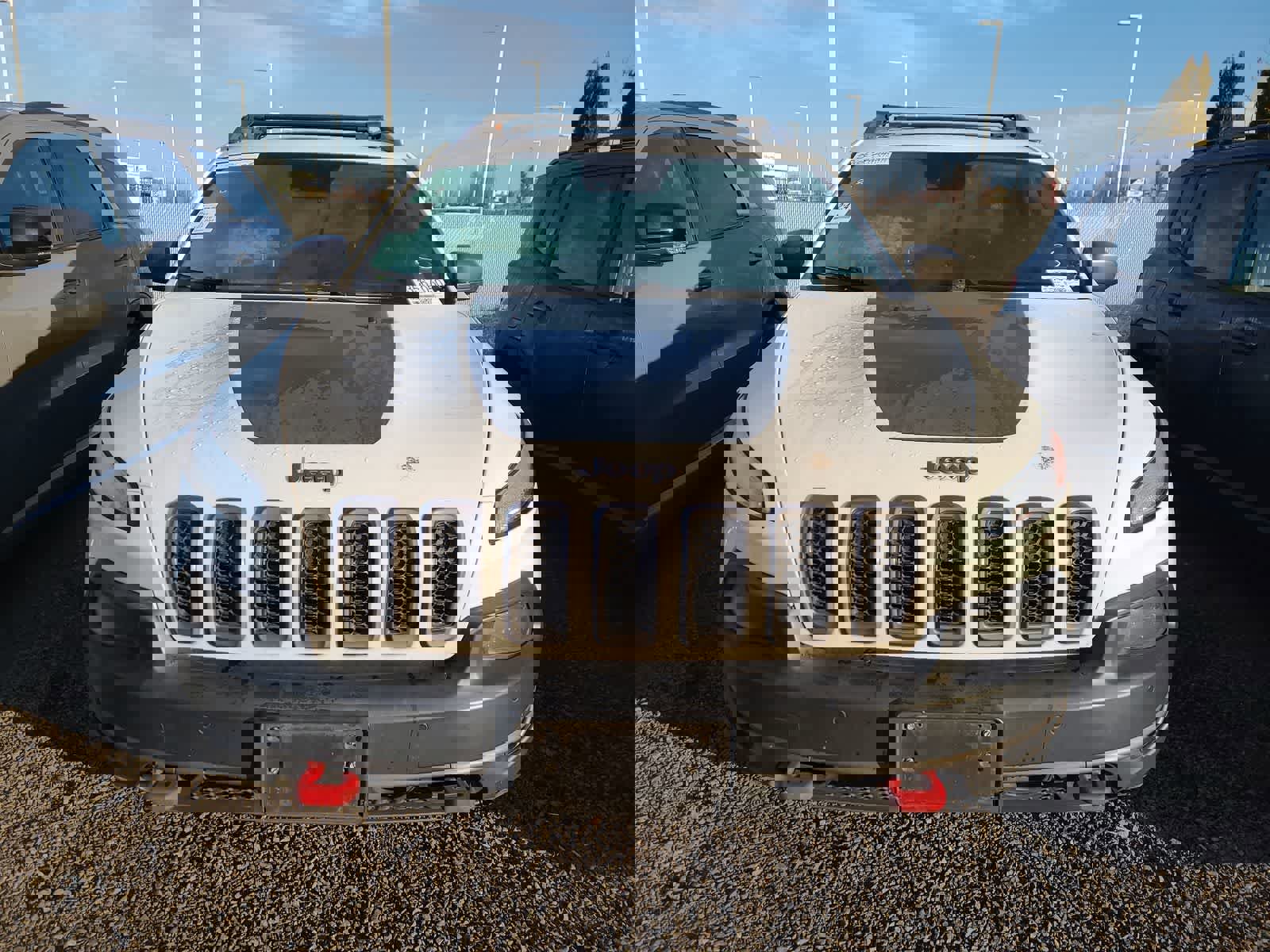 Used 2016 Jeep Cherokee Trailhawk w/ Comfort/Convenience Group image 5