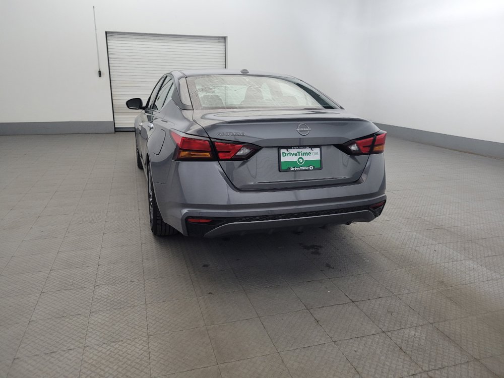 Used 2025 Nissan Altima 2.5 SV FWD image 6
