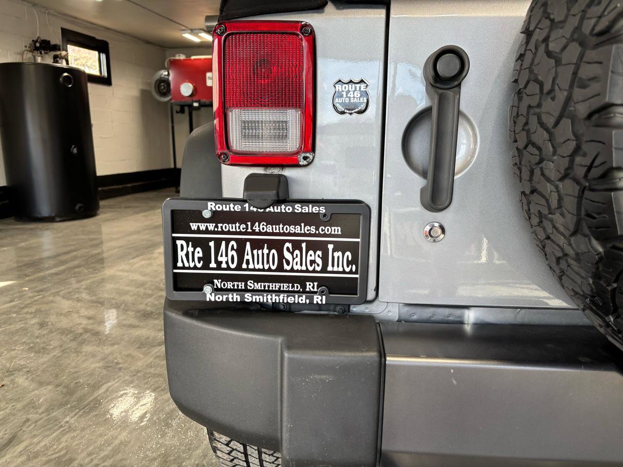 Used 2016 Jeep Wrangler Sport image 7