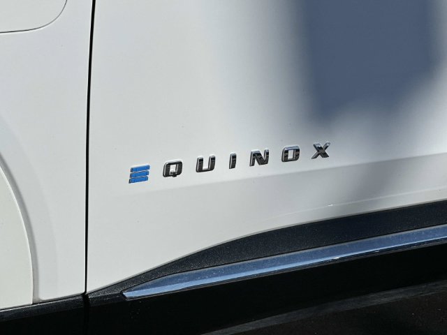 Certified 2024 Chevrolet Equinox EV LT FWD image 29