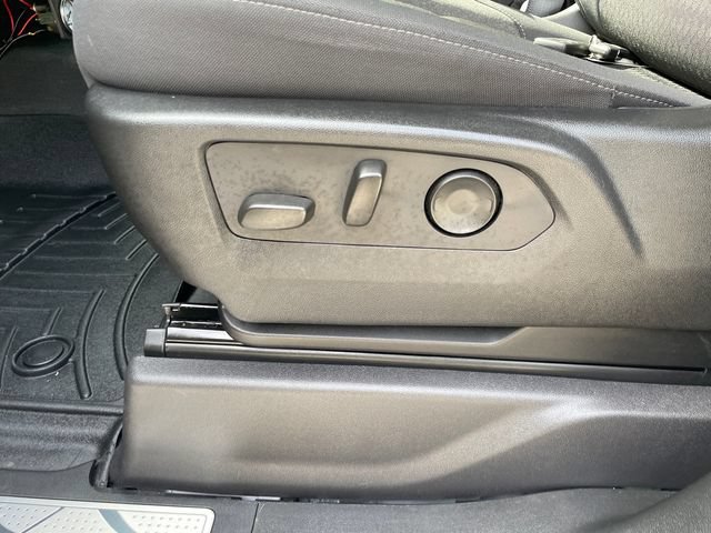 Certified 2024 Chevrolet Silverado 2500 Custom w/ Custom Value Package AWD/4WD image 35