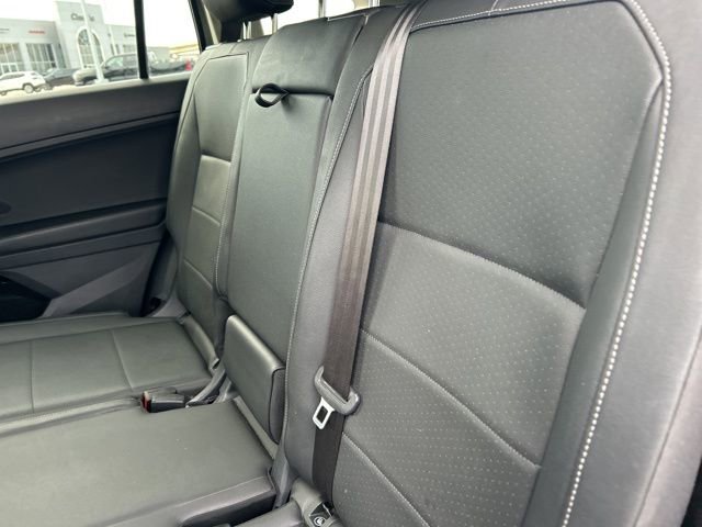Used 2019 Volkswagen Tiguan SE w/ Panoramic Sunroof Package FWD image 36