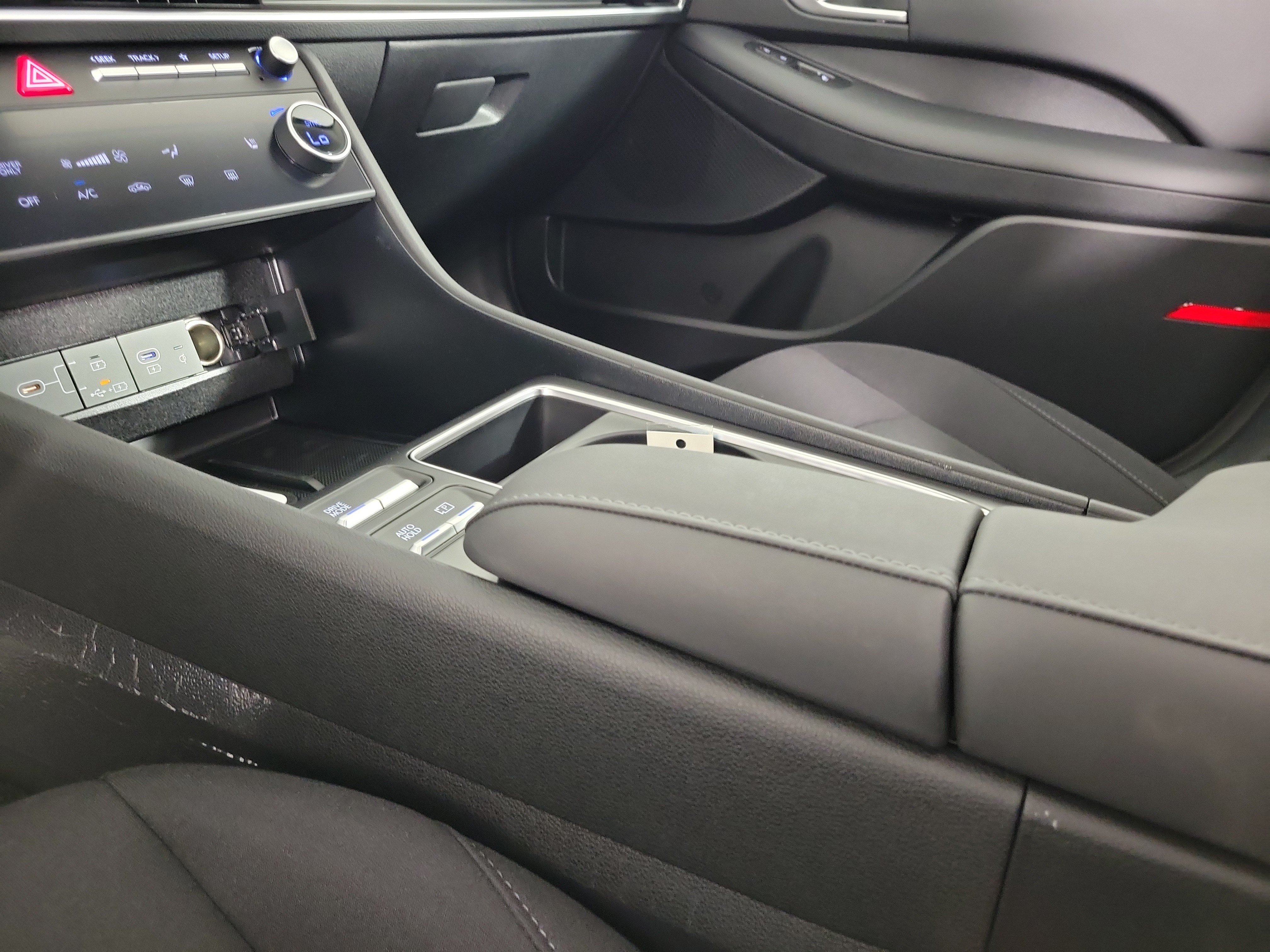 New 2026 Hyundai Sonata SEL FWD image 17