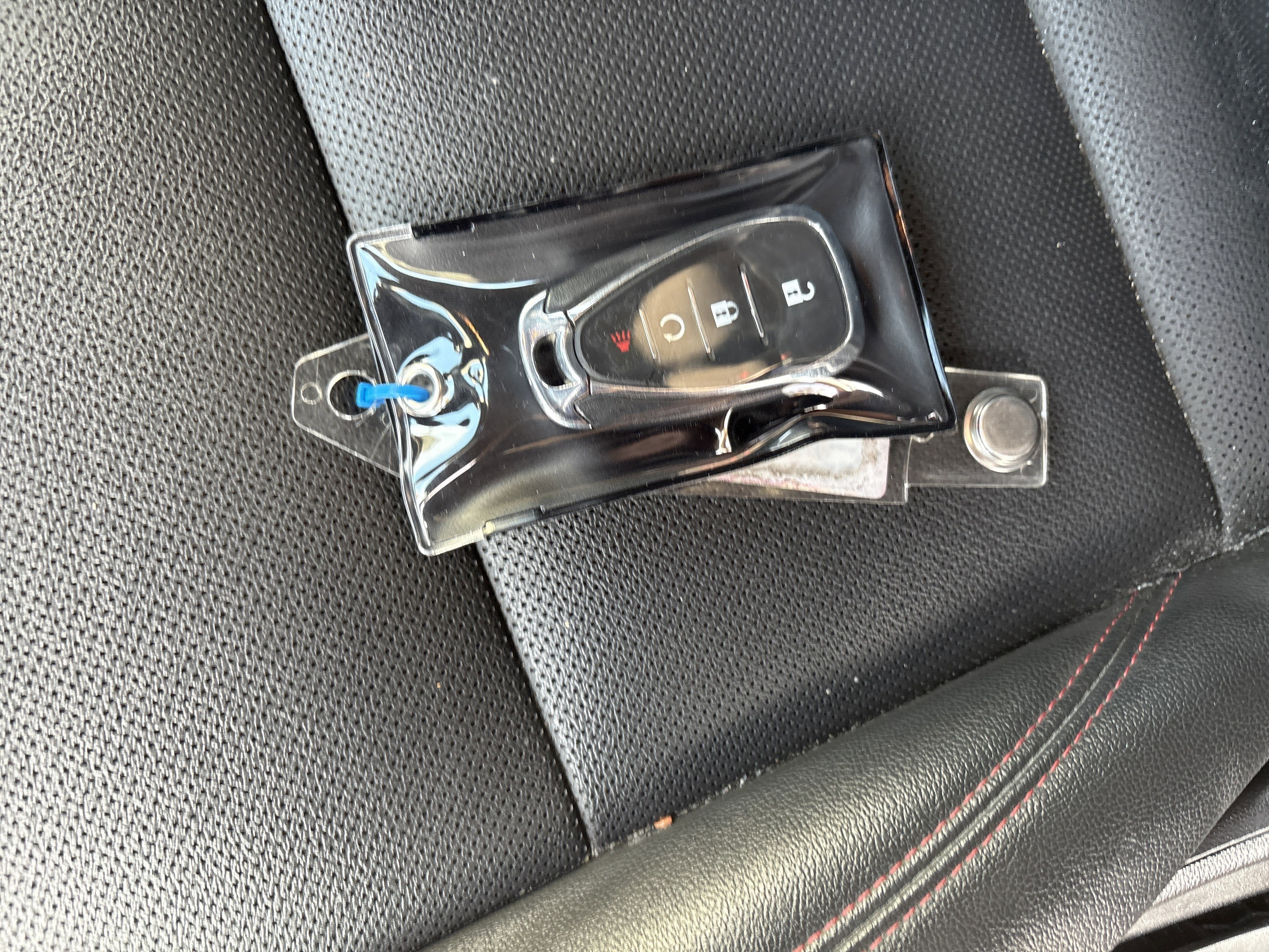 Used 2025 Chevrolet Trax RS w/ Driver Confidence Package image 18