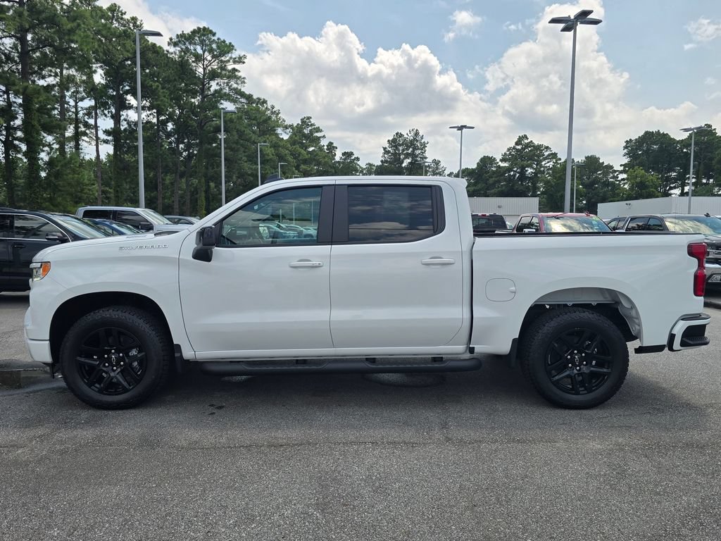 Used 2026 Chevrolet Silverado 1500 RST w/ RST Select Package RWD image 2