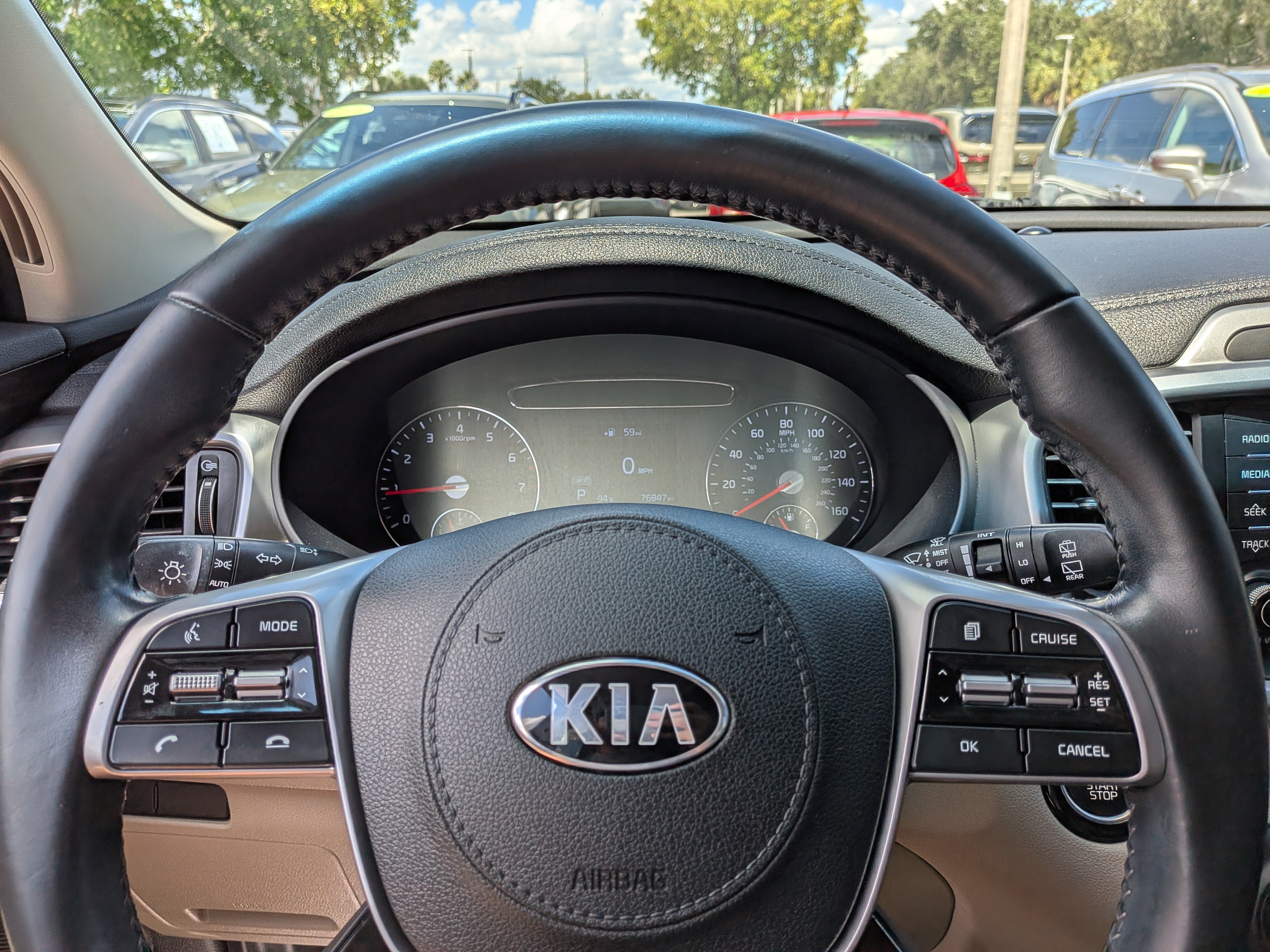 Used 2020 Kia Sorento S FWD image 26