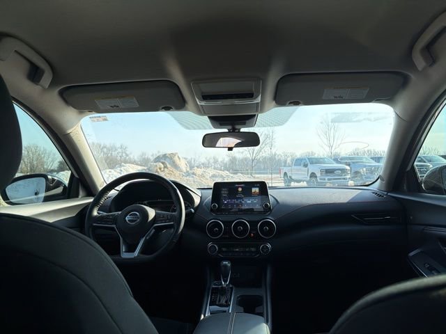 Used 2023 Nissan Sentra SR w/ Midnight Edition Package image 14