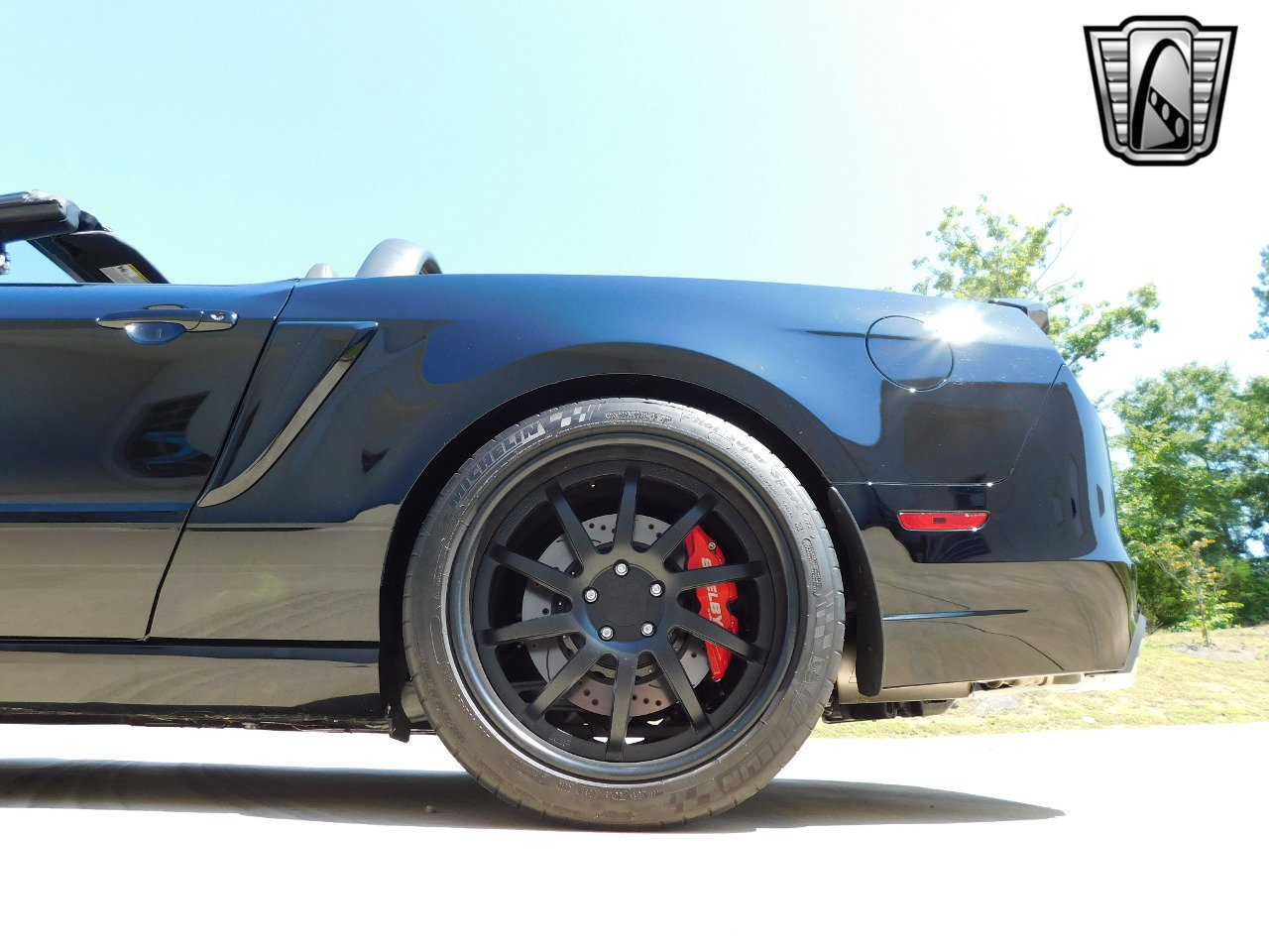 Used 2014 Ford Mustang Shelby GT500 w/ Equipment Group 821A image 7