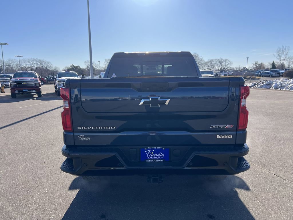 Used 2023 Chevrolet Silverado 1500 ZR2 AWD/4WD image 9