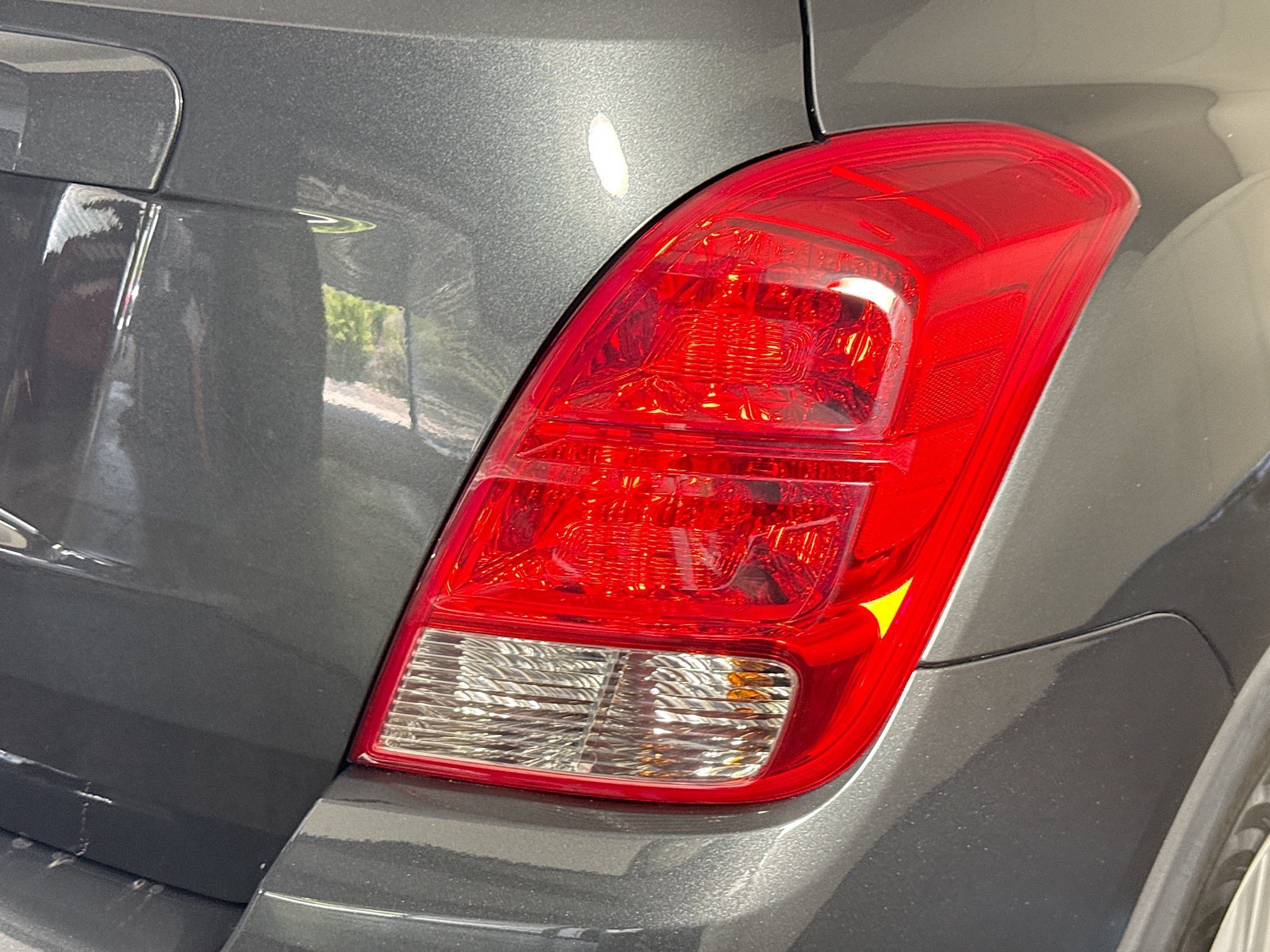 Used 2020 Chevrolet Trax LS w/ Tint and Cruise Package FWD image 33