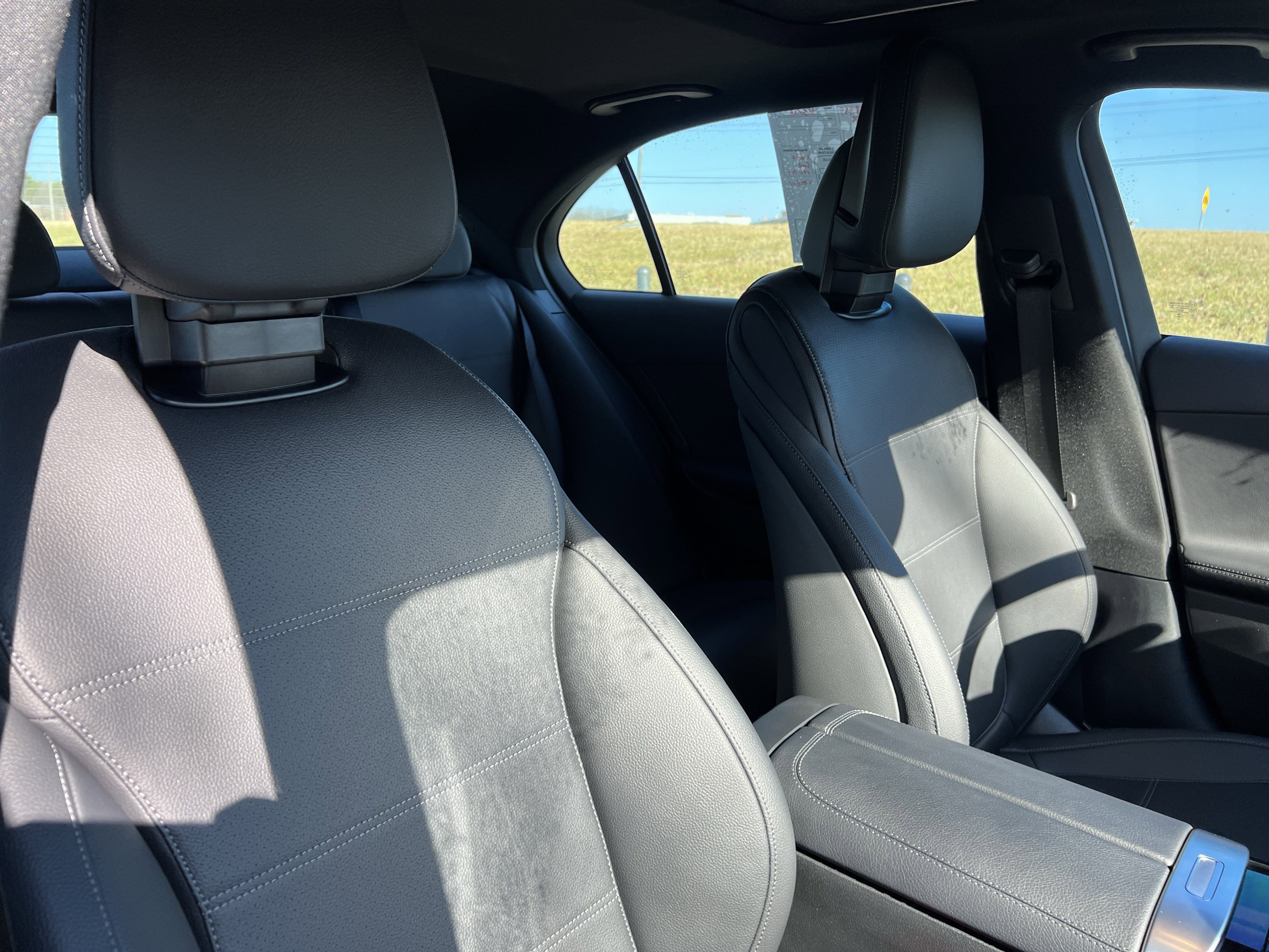 Certified 2025 Mercedes-Benz C 300 Sedan image 35