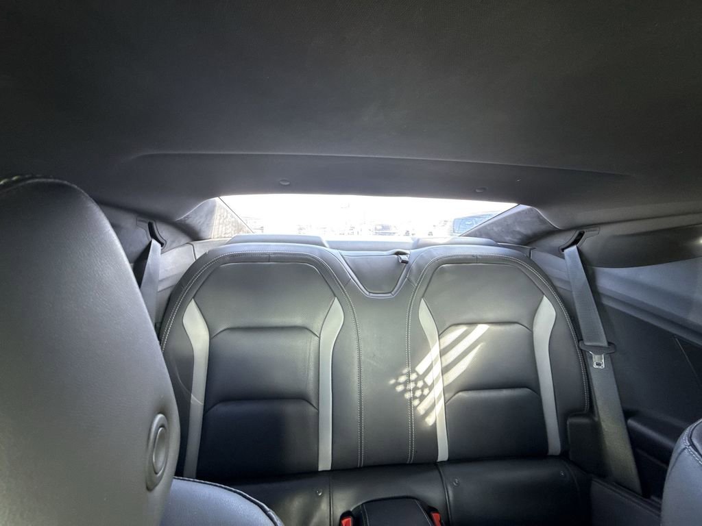 Used 2018 Chevrolet Camaro SS w/ LPO RS/SS Interior Package image 28