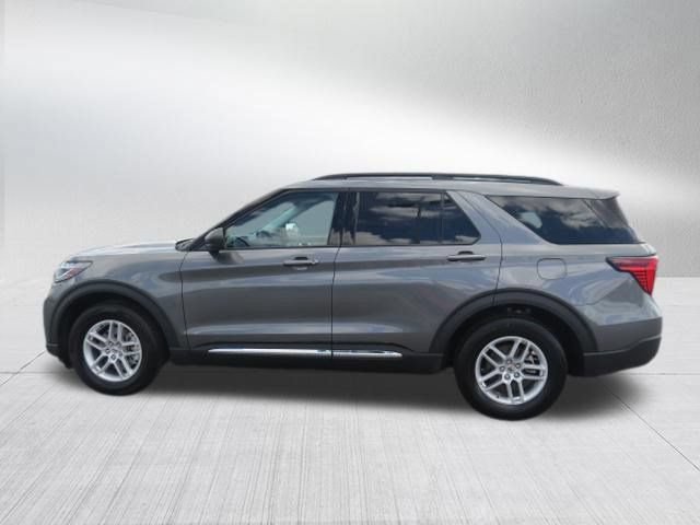 Used 2025 Ford Explorer Active RWD image 6