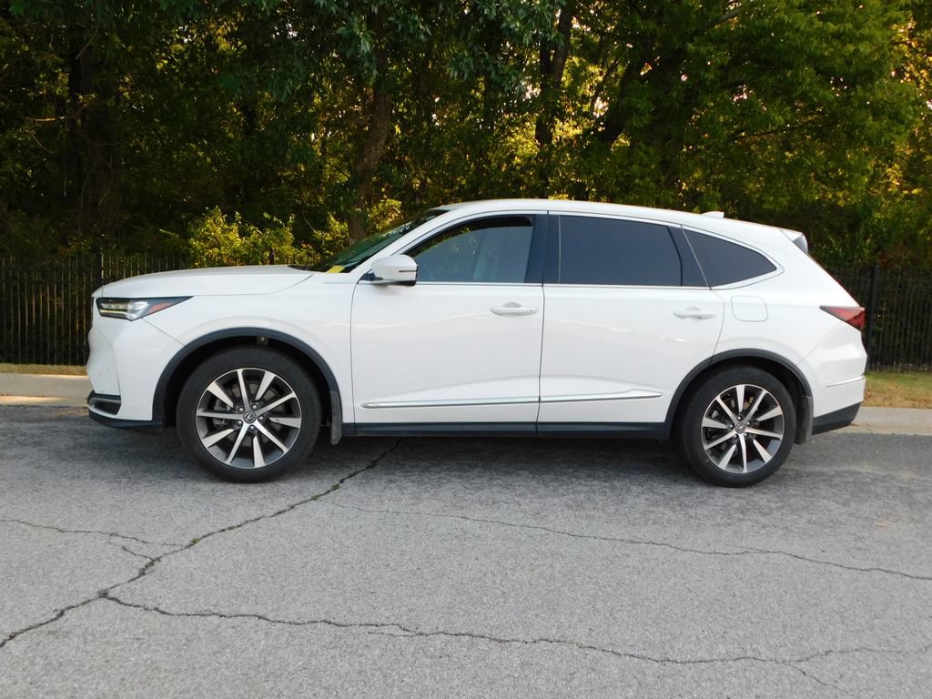Certified 2025 Acura MDX w/ Technology Package FWD image 9