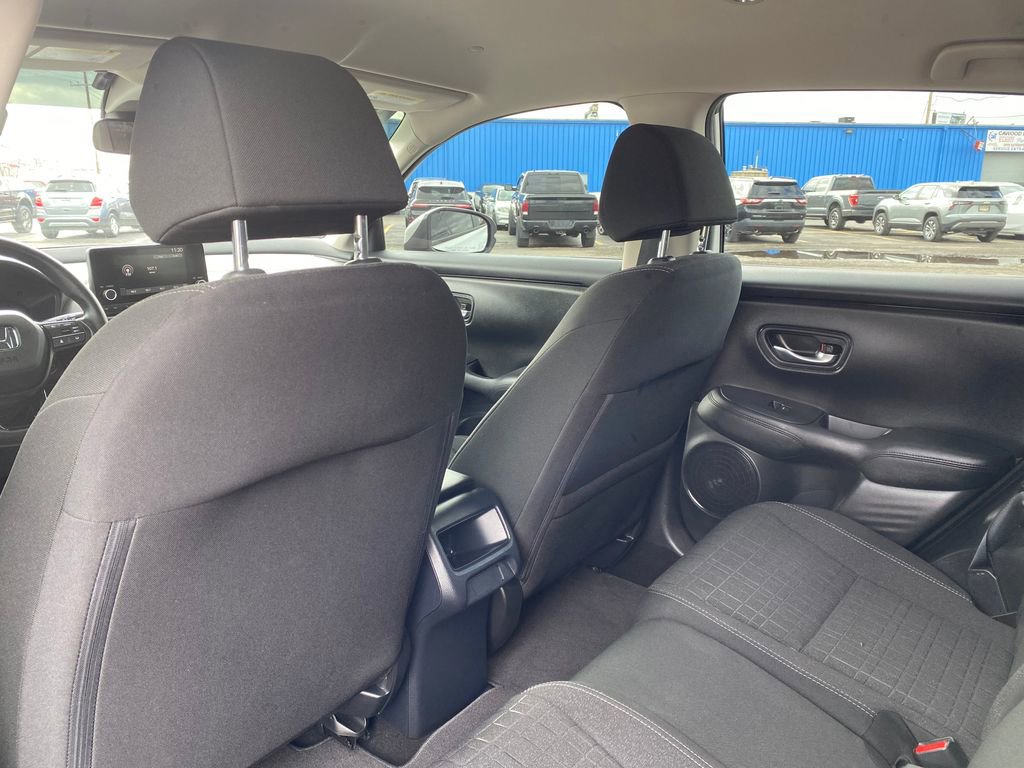Used 2024 Honda HR-V LX image 14