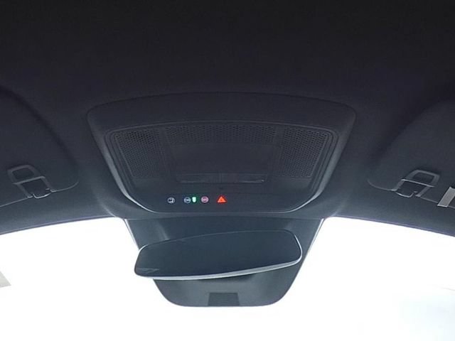 Used 2024 Chevrolet Equinox EV RS FWD image 34