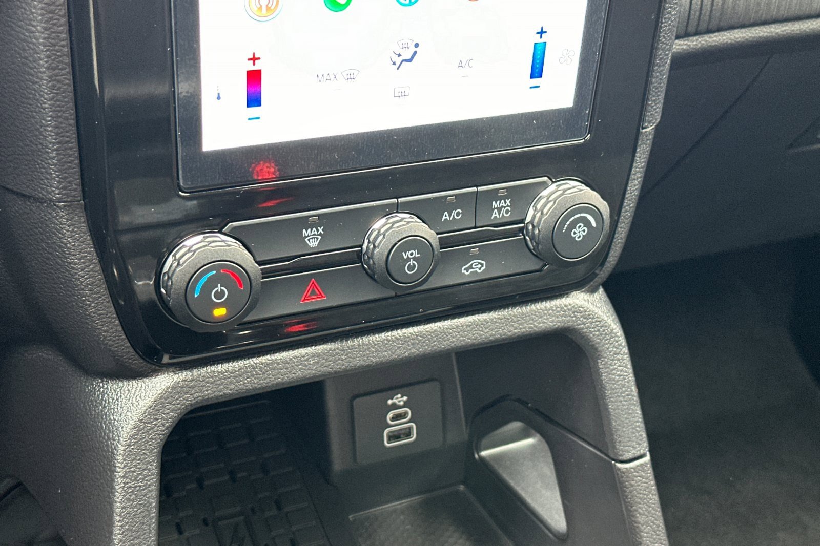 New 2025 Ford Ranger XLT w/ FX4 Off-Road Package image 19