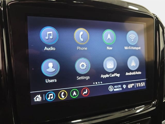 Used 2023 Chevrolet Traverse RS AWD/4WD image 21