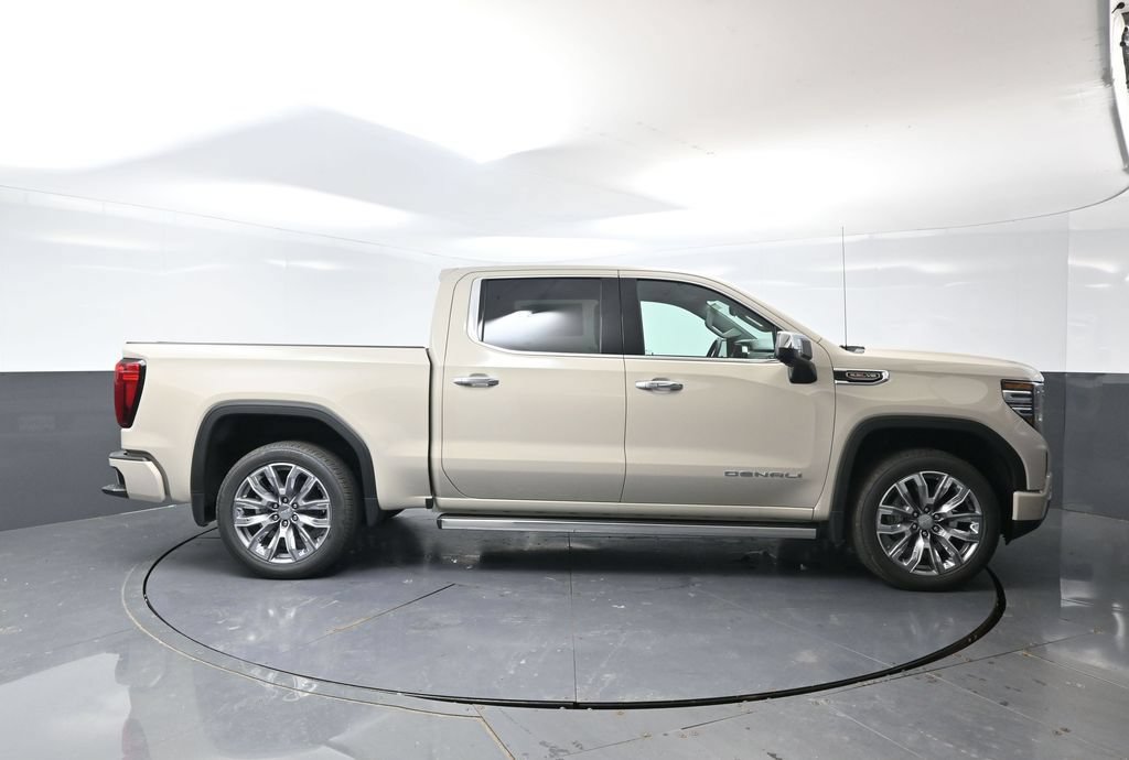New 2026 GMC Sierra 1500 Denali AWD/4WD image 2