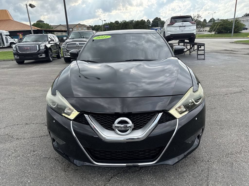 Used 2017 Nissan Maxima SR FWD image 8