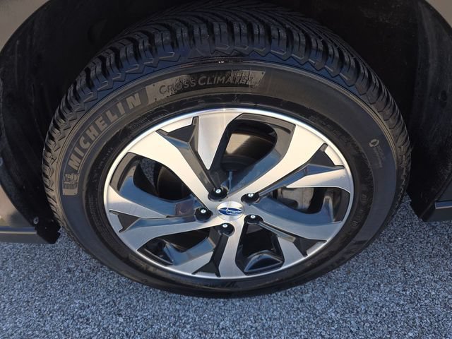Used 2020 Subaru Outback Touring XT AWD/4WD image 17