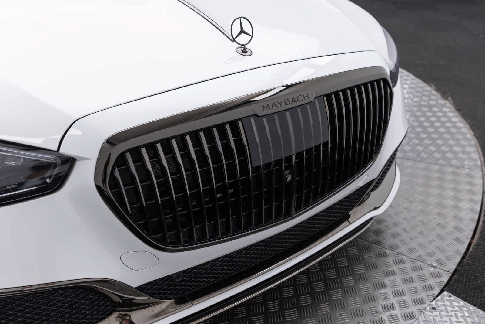 Used 2024 Mercedes-Benz Maybach S 680 4MATIC image 61