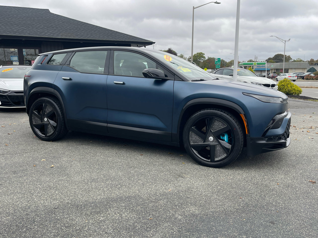 Used 2023 Fisker Ocean One image 24