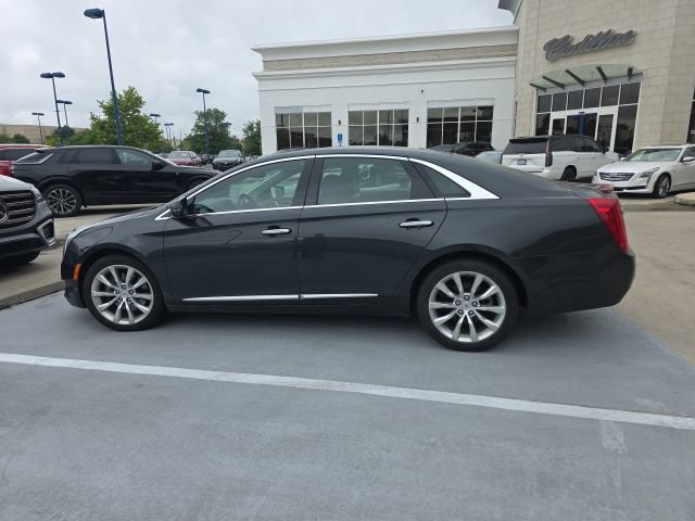 Used 2015 Cadillac XTS Luxury AWD/4WD image 2