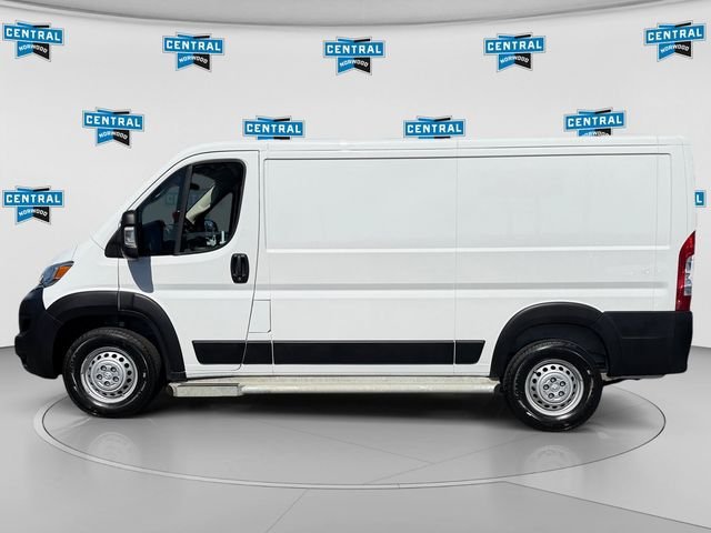 Used 2025 RAM ProMaster 2500 w/ U-Haul Equipment Group FWD image 2