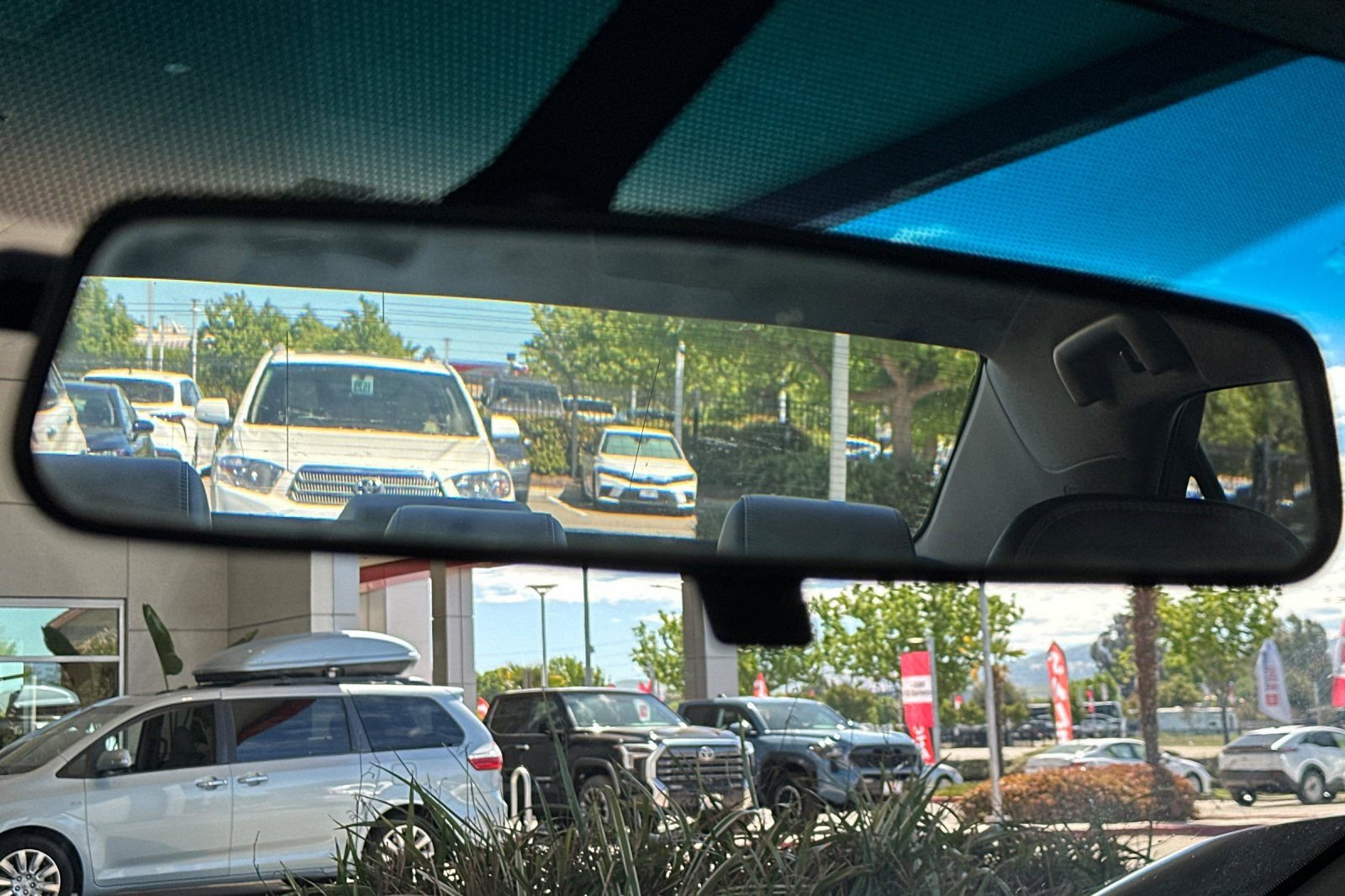 Used 2016 Toyota Camry SE image 24