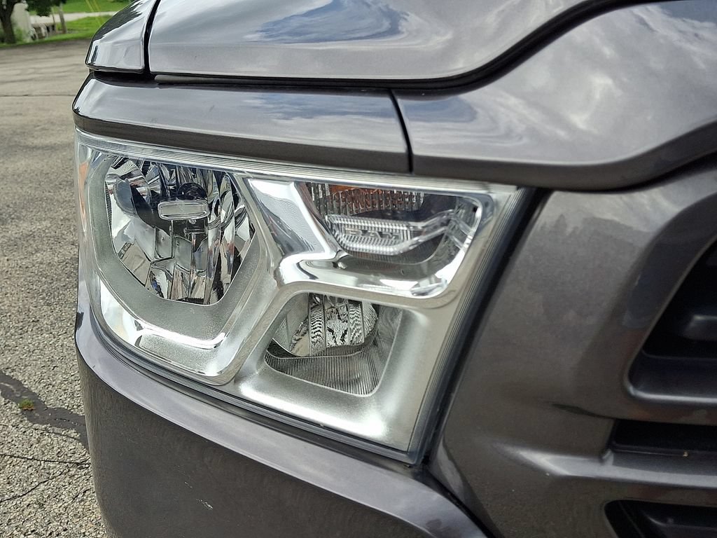 Used 2023 RAM 1500 Big Horn AWD/4WD image 10