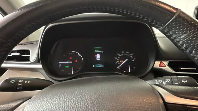 Used 2021 Toyota Sienna XLE FWD image 25
