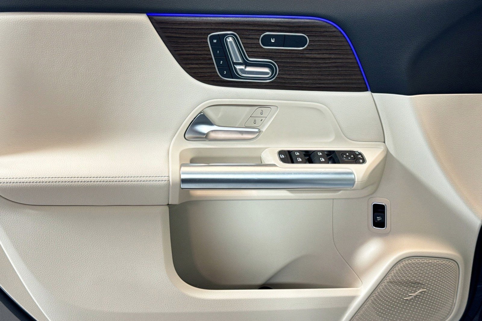 New 2026 Mercedes-Benz GLA 250 image 16