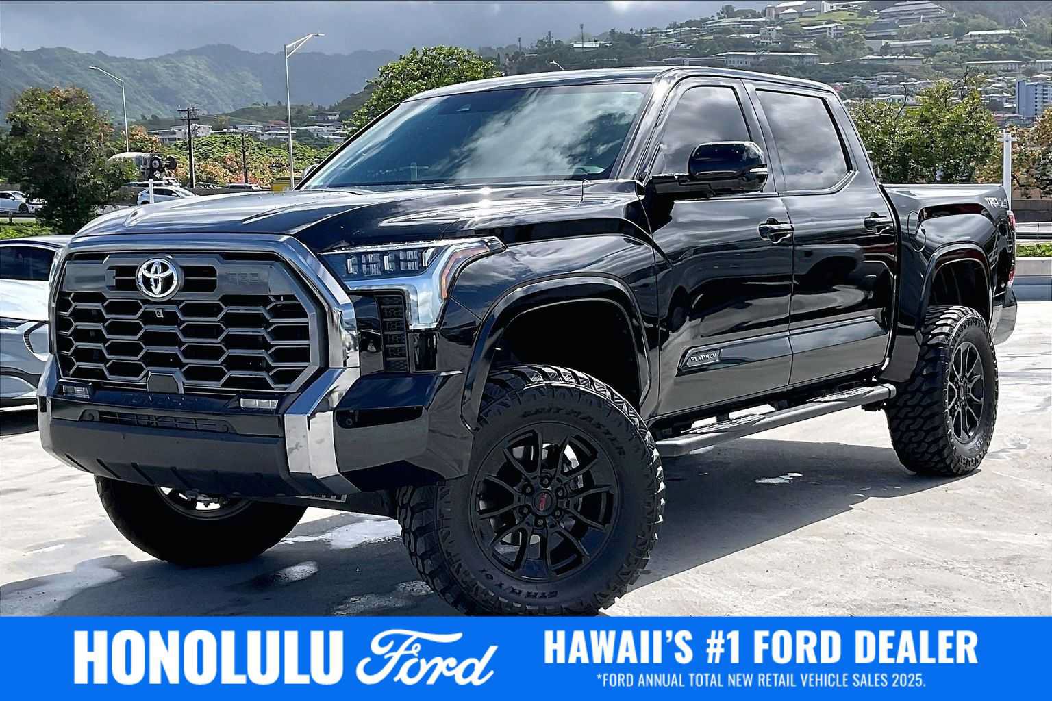 Used 2024 Toyota Tundra Platinum w/ TRD Off-Road Package AWD/4WD image 1