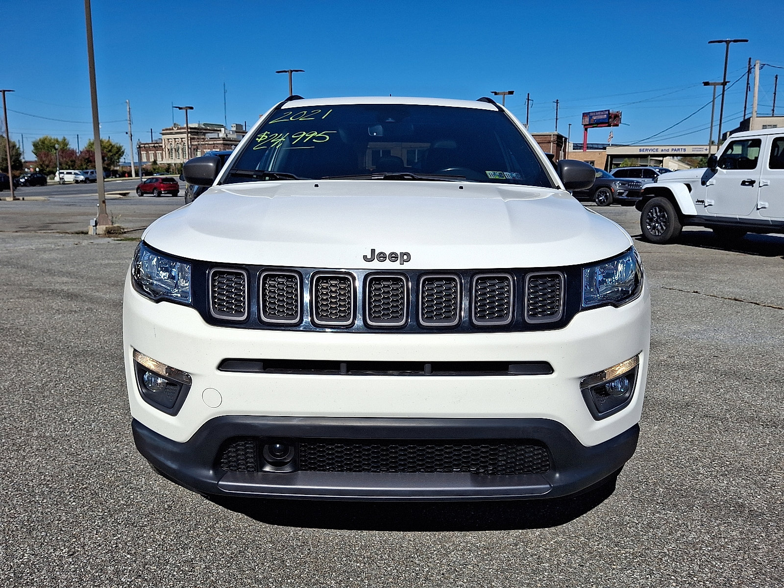 Used 2021 Jeep Compass Latitude w/ Sun and Sound Group image 2