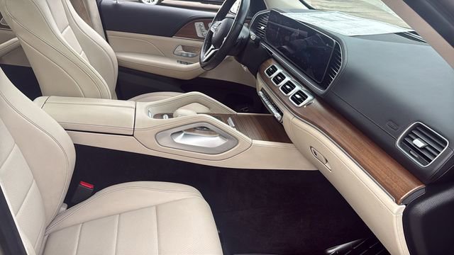Certified 2023 Mercedes-Benz GLS 450 4MATIC image 13