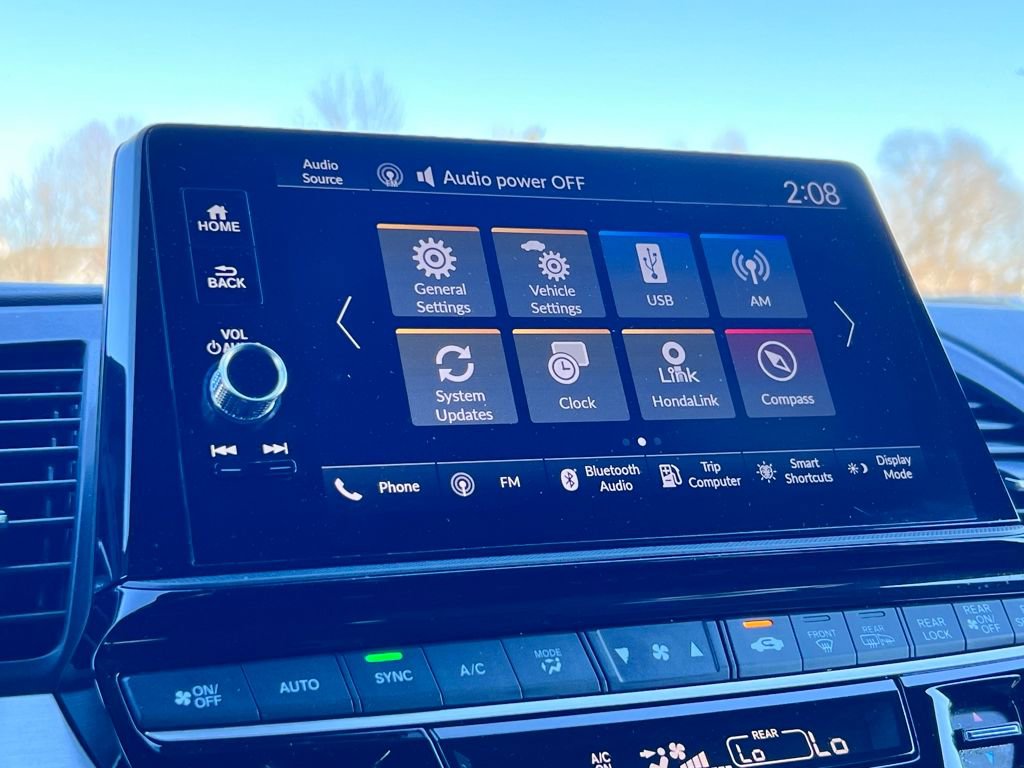 Used 2025 Honda Odyssey Sport-L image 29