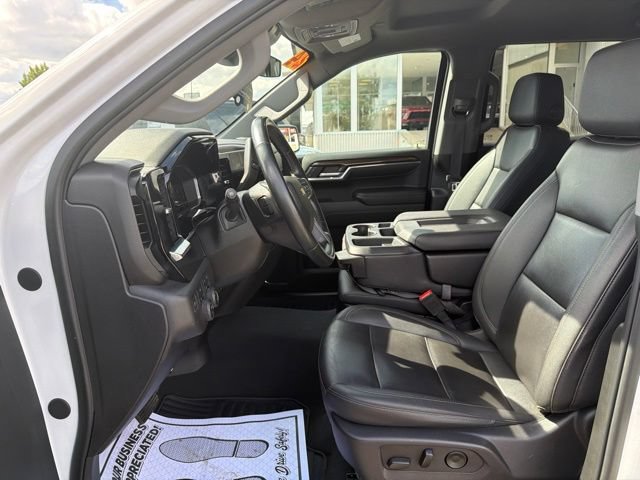 Certified 2024 Chevrolet Silverado 1500 LT AWD/4WD image 15