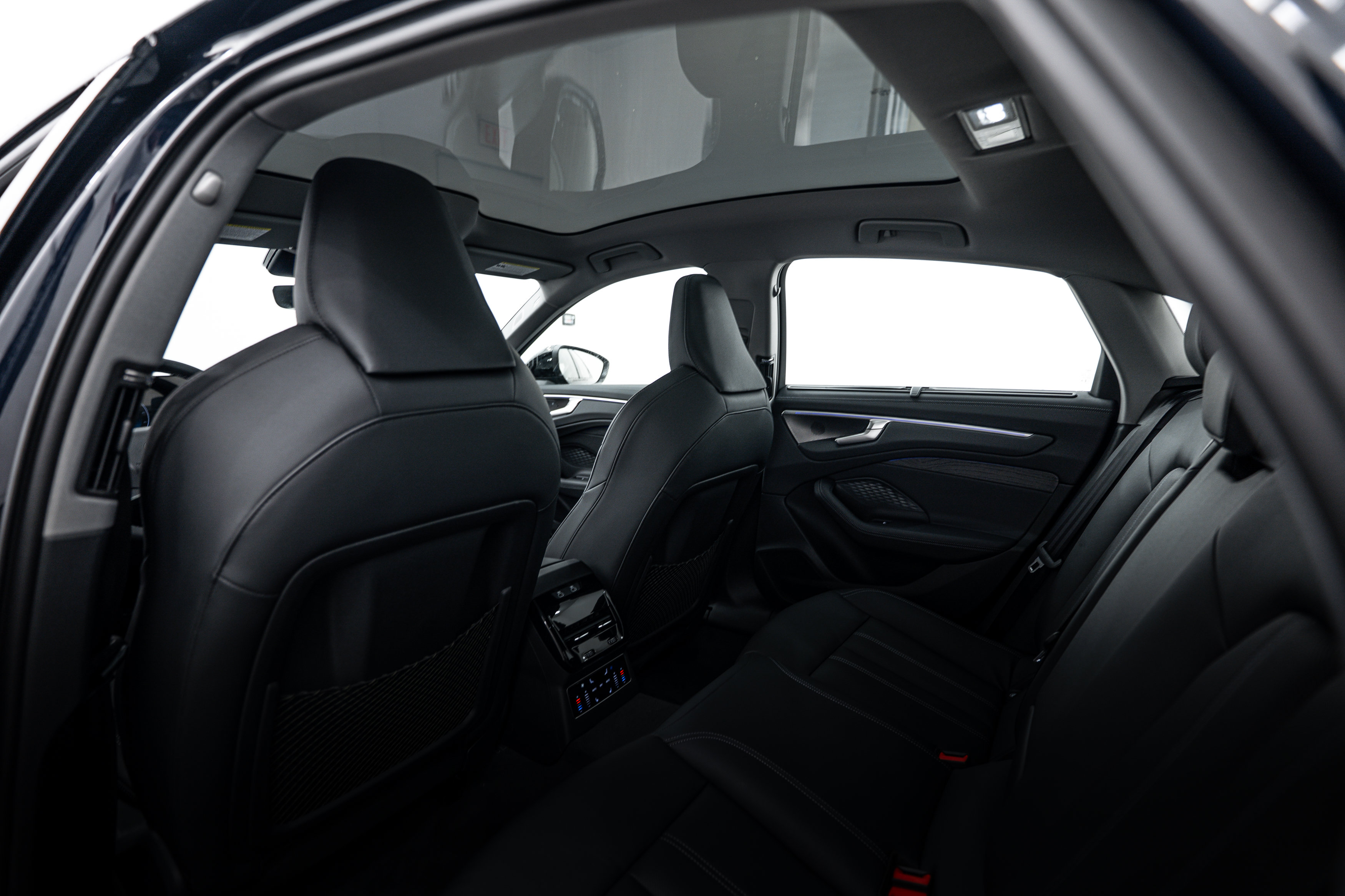 New 2026 Audi A6 Premium Plus AWD/4WD image 19