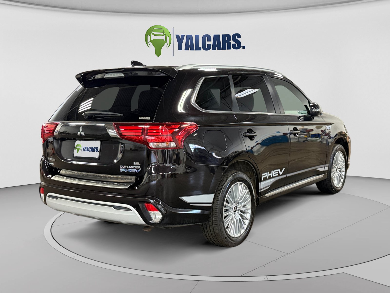 Used 2019 Mitsubishi Outlander SEL AWD/4WD image 5