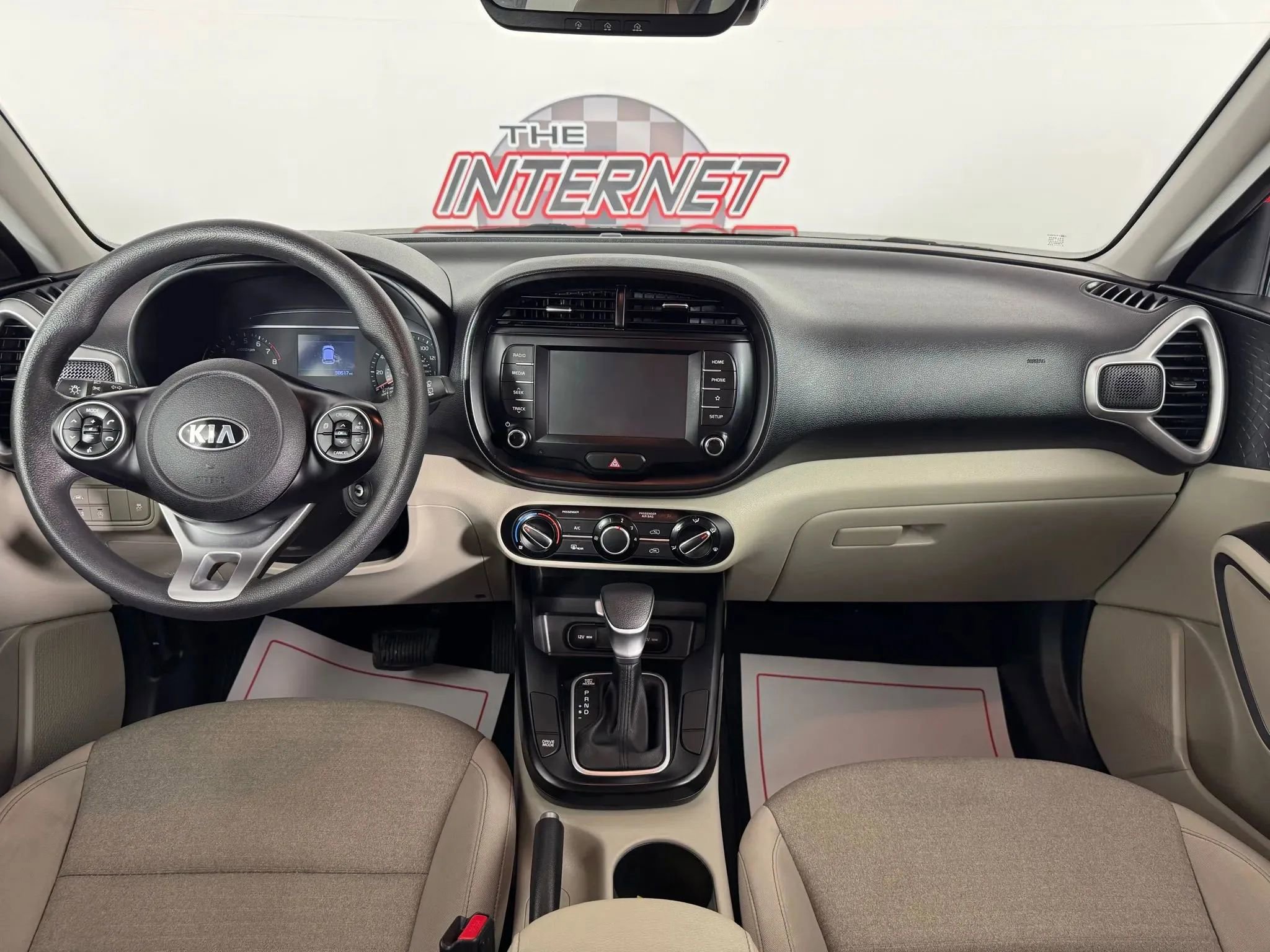 Used 2020 Kia Soul S FWD image 11