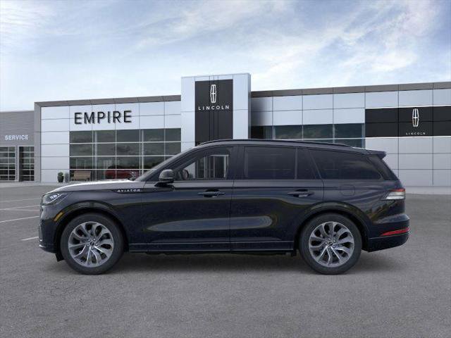 New 2026 Lincoln Aviator AWD w/ Jet Appearance Package image 3