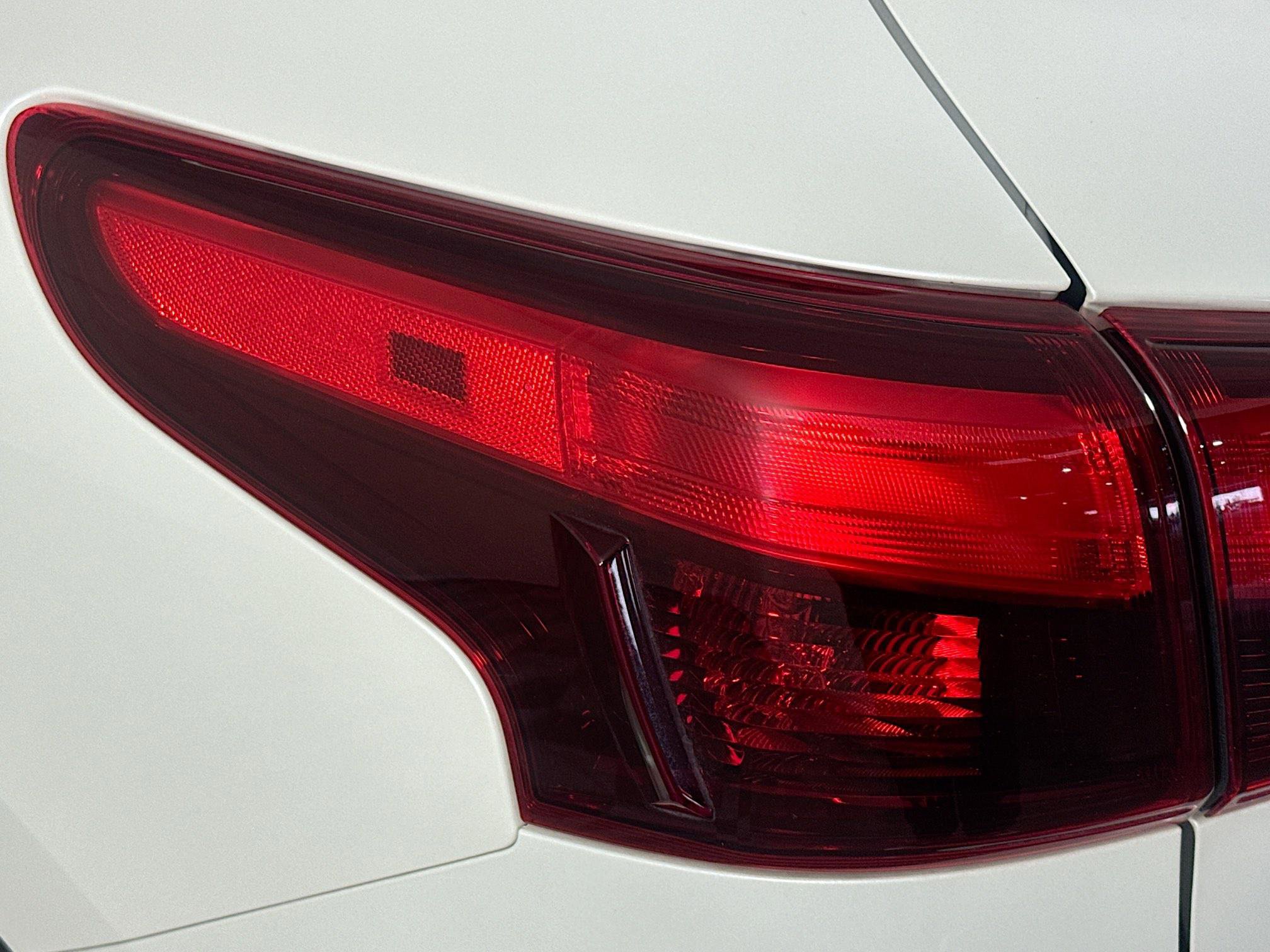 Used 2019 Nissan Rogue Sport SL w/ Premium Package image 35